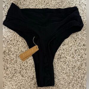New with tags Skims Thong
